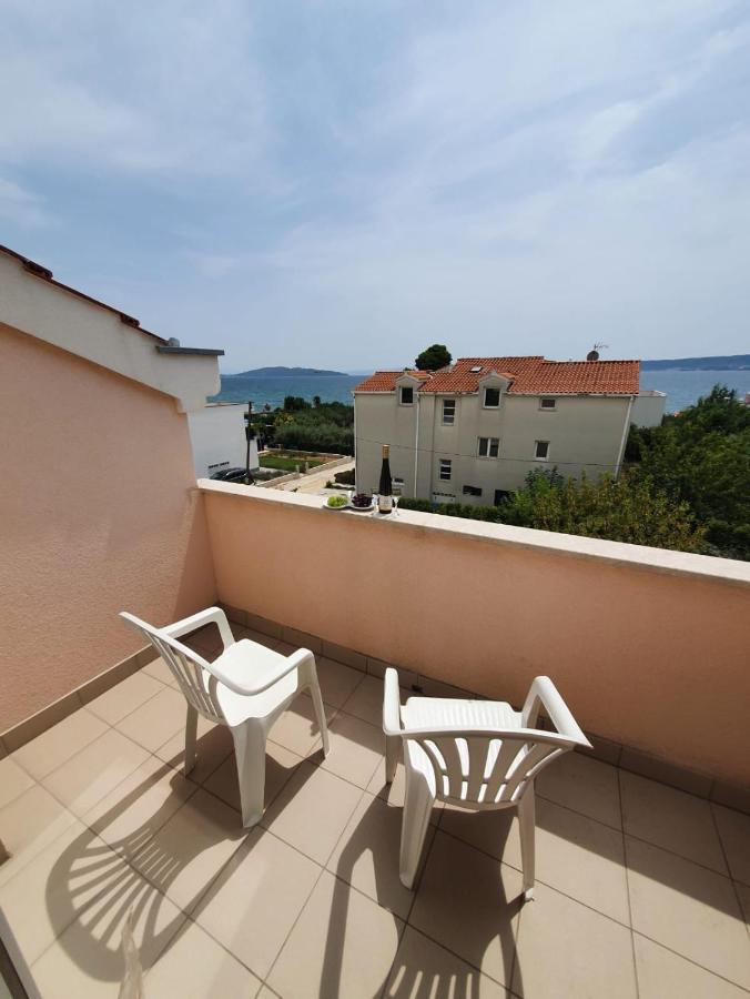 Villa Apartments Joseph Kaštela Екстериор снимка